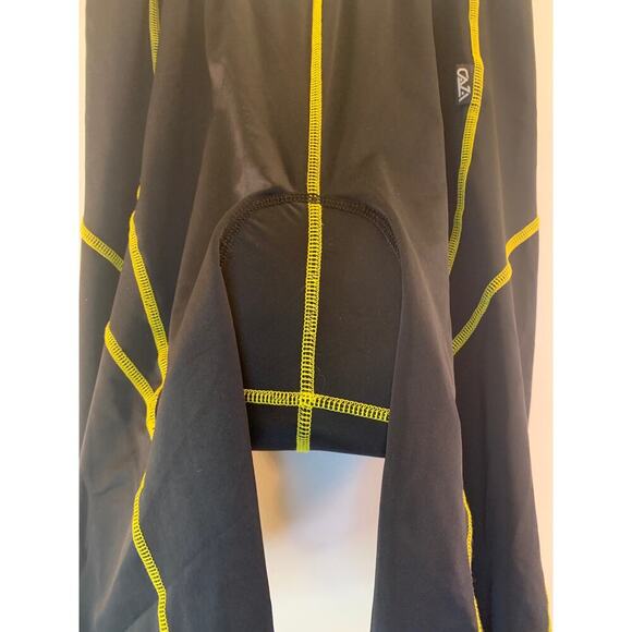 CAZA Boy’s Padded Cycling Compression Shorts / Size: XL - Picture 7 of 10